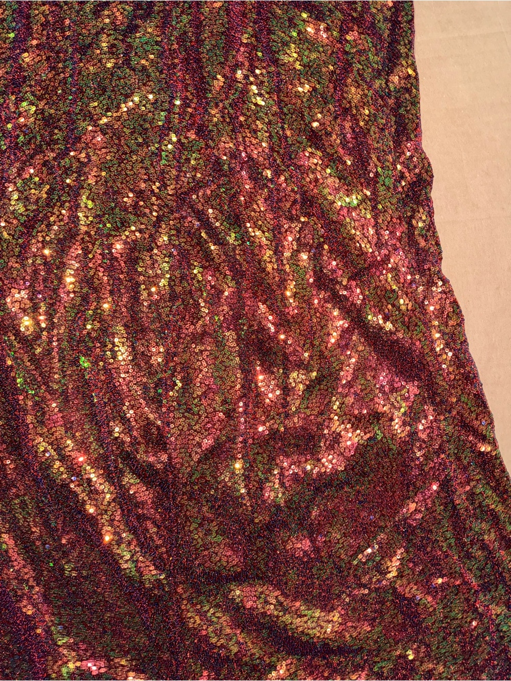 Red Iridescent Sequin Formal Gown Deep V-Neck Size 5 by City Triangles NWT - Picture 13 of 13